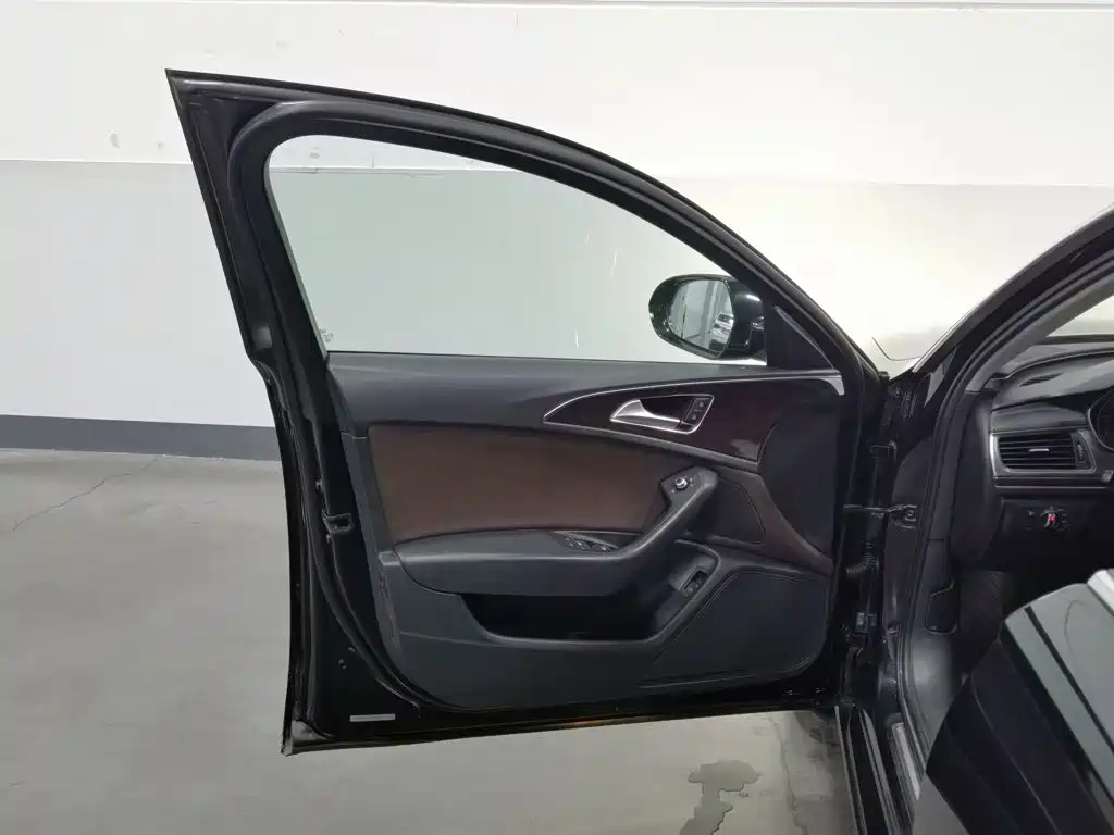 Audi A6L — миниатюра 8
