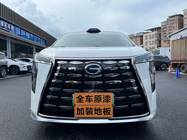 Trumpchi M 8 2025 Ultra