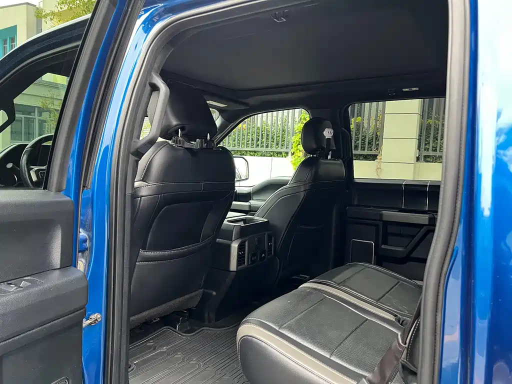 Ford F-150 Raptor — миниатюра 7