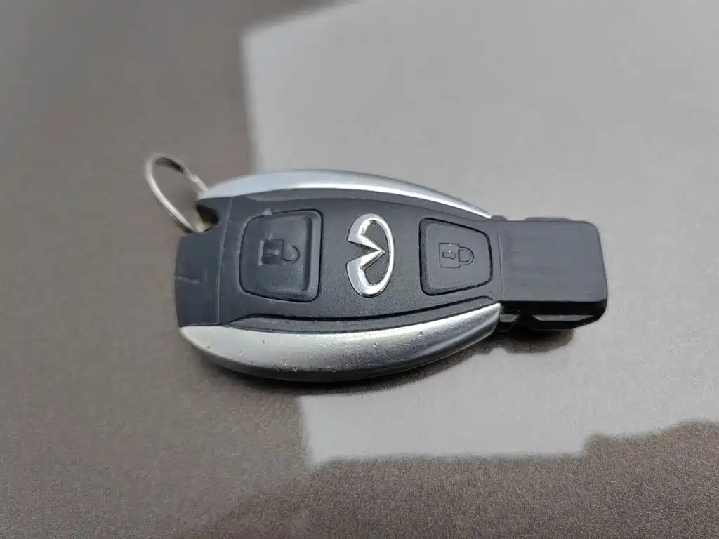 Infiniti QX30 — миниатюра 19