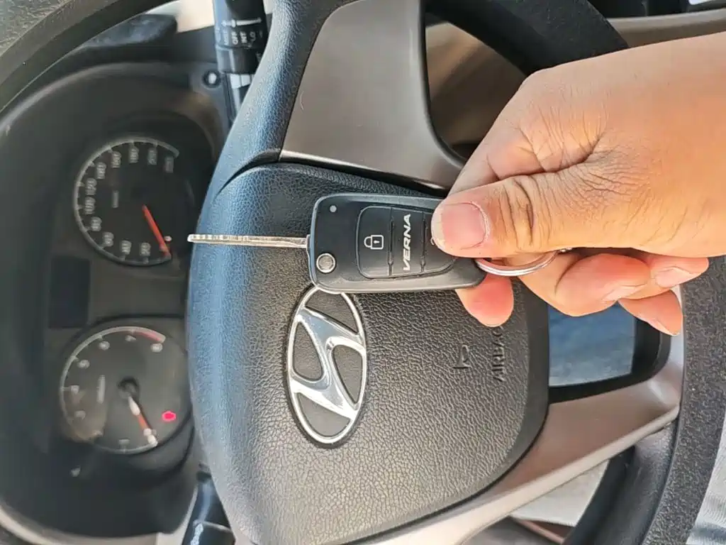 Hyundai Verna — миниатюра 9