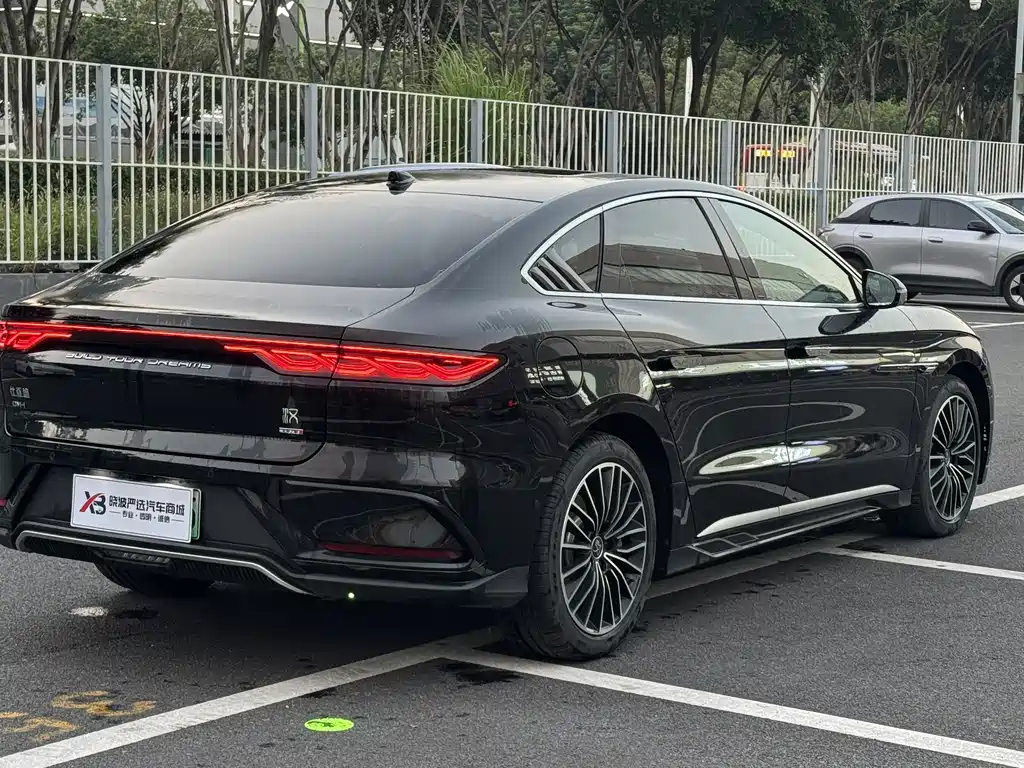 BYD Han — миниатюра 8