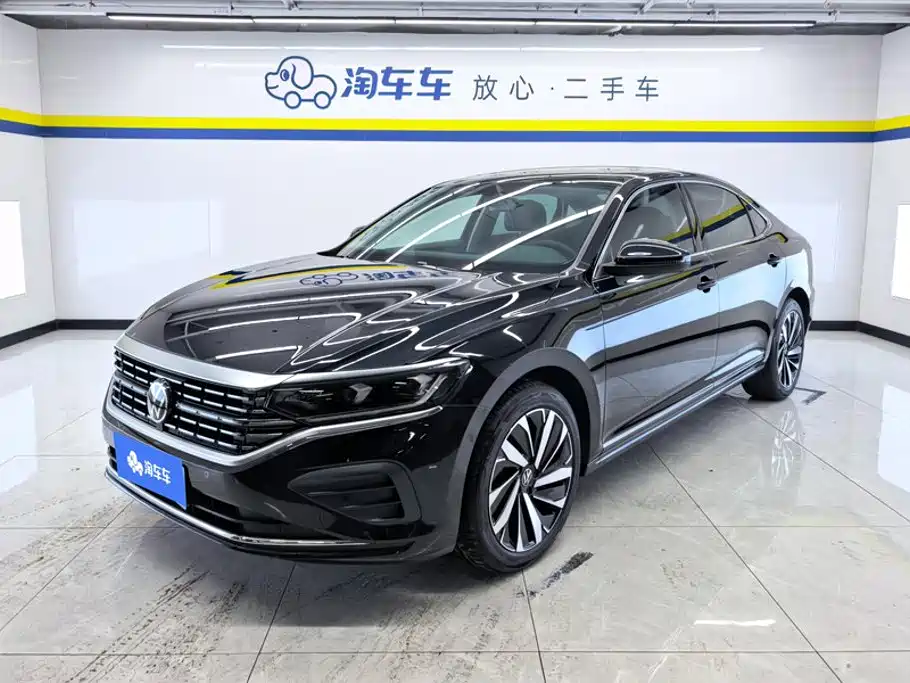 帕萨特 2024款 330TSI 精英版 2025