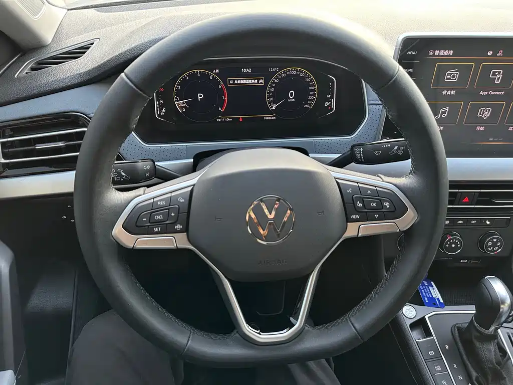Volkswagen Lavida — миниатюра 5