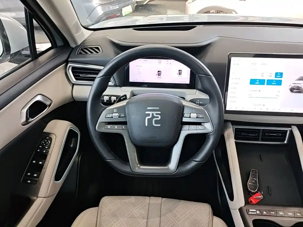 BYD Yuan UP — миниатюра 7