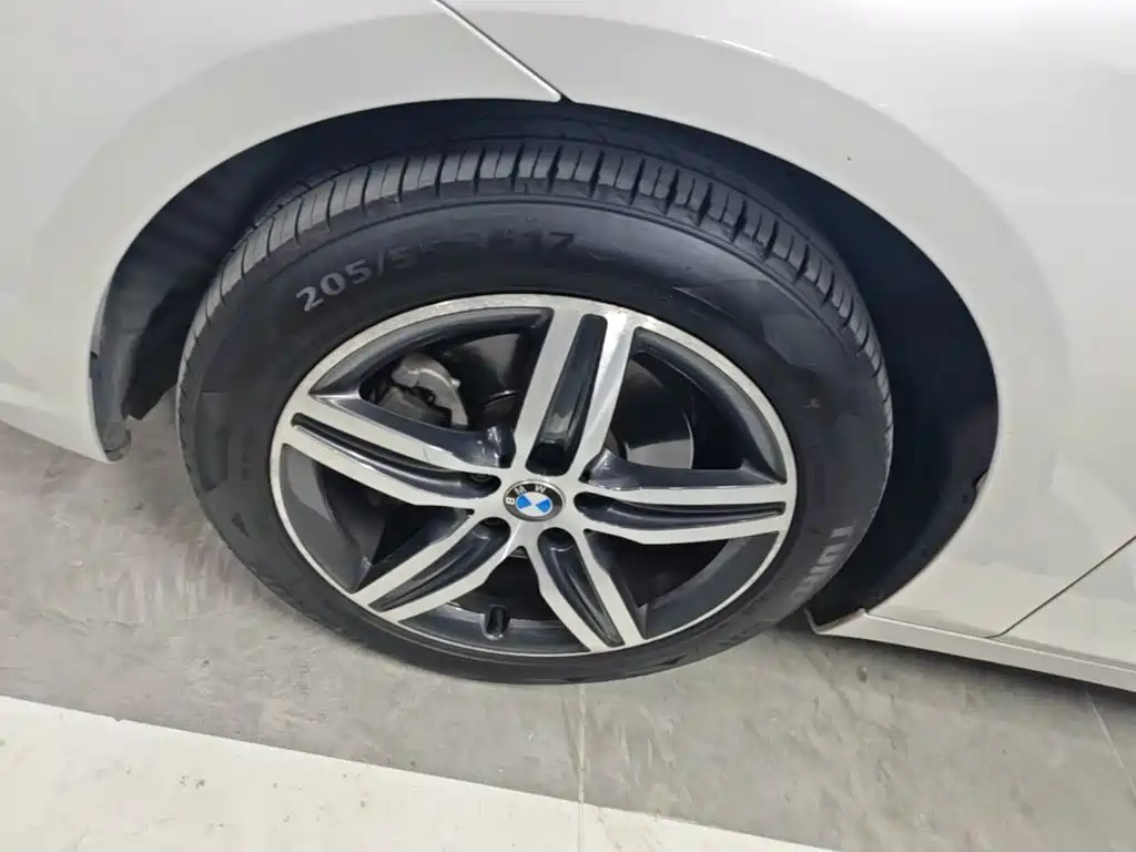 BMW 2 Series Active Tourer (Import) — миниатюра 23
