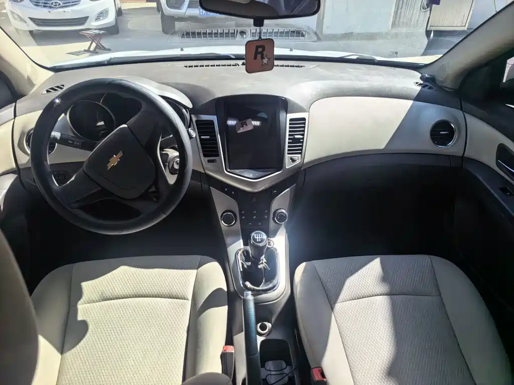 Chevrolet Cruze — миниатюра 4