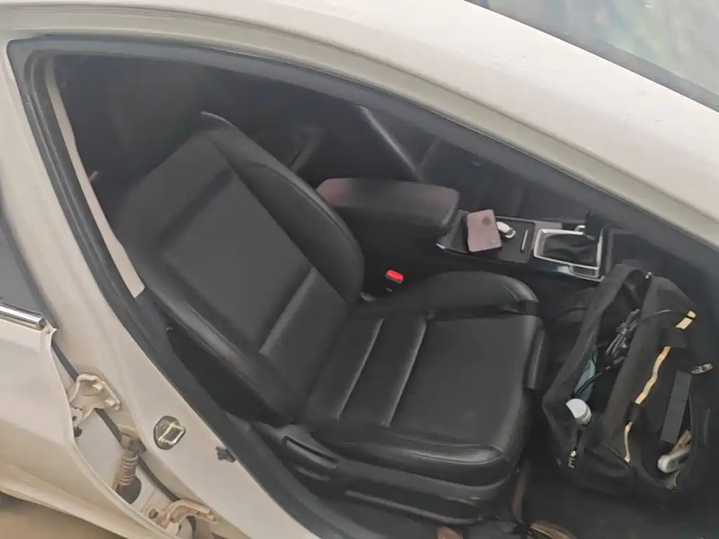 Hyundai Mistra — миниатюра 25