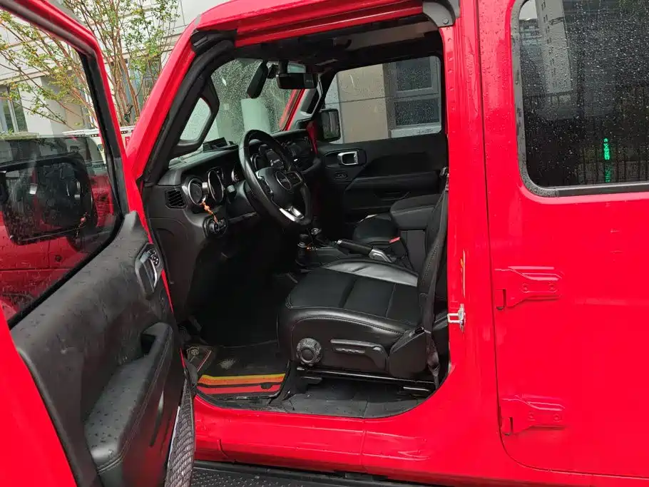 Jeep Wrangler — миниатюра 9