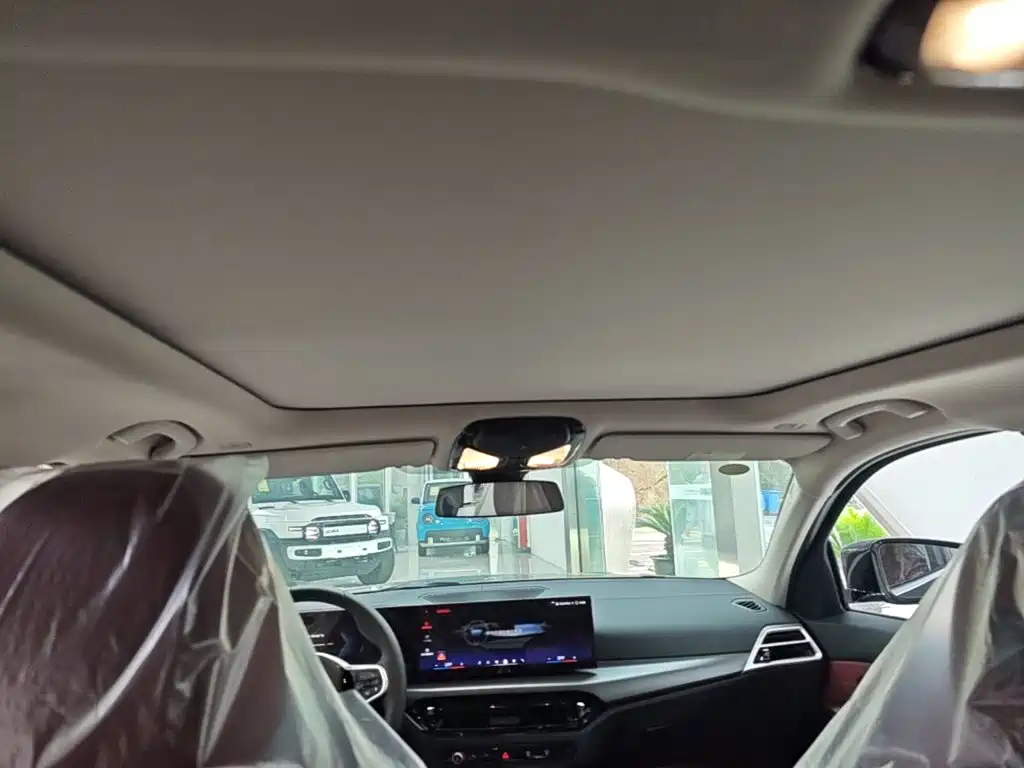 BMW i3 — миниатюра 18