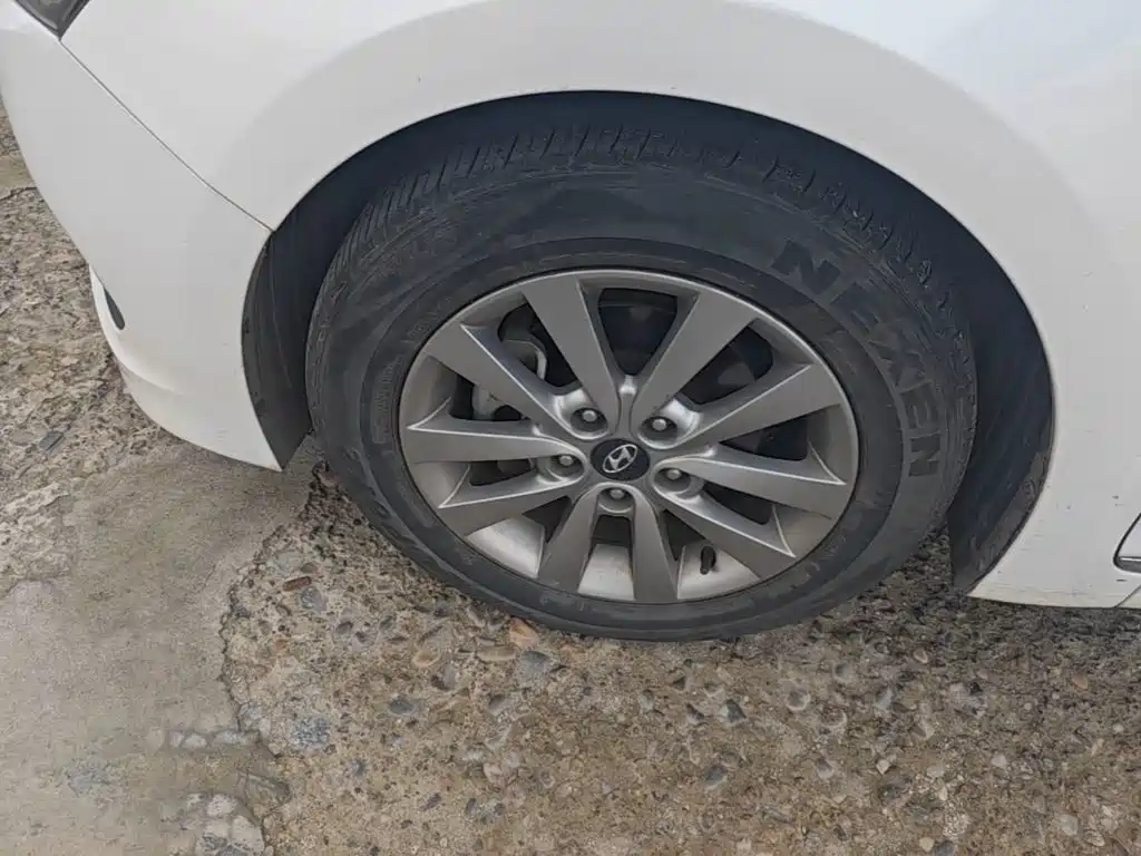 Hyundai Mistra — миниатюра 23