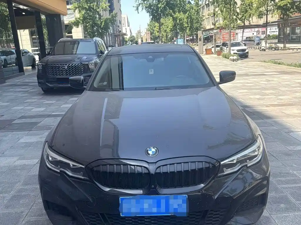 BMW 3 Series — миниатюра 2