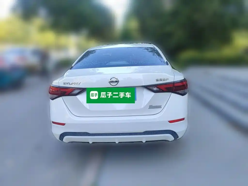 Nissan Sylphy — миниатюра 3