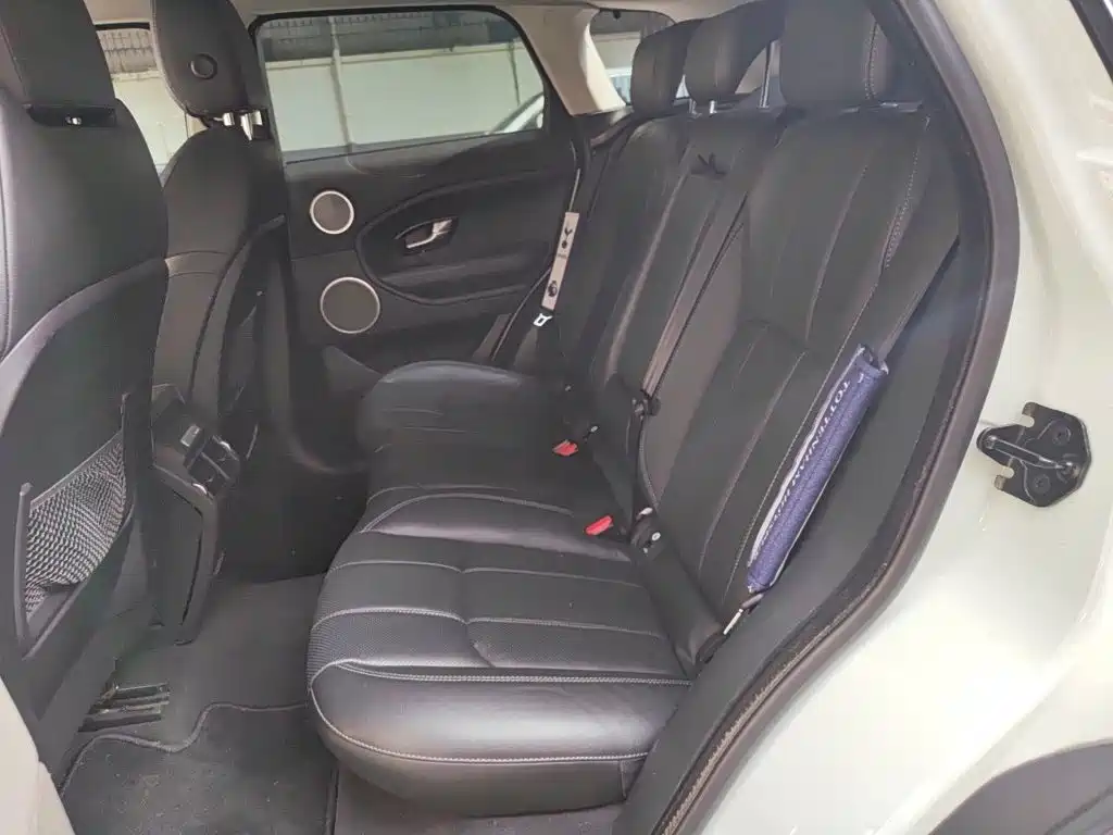 Land Rover Evoque — миниатюра 13