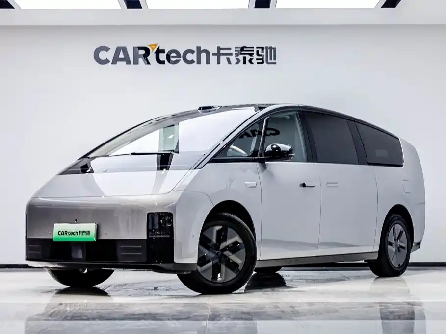 Li Auto Li MEGA — миниатюра 2