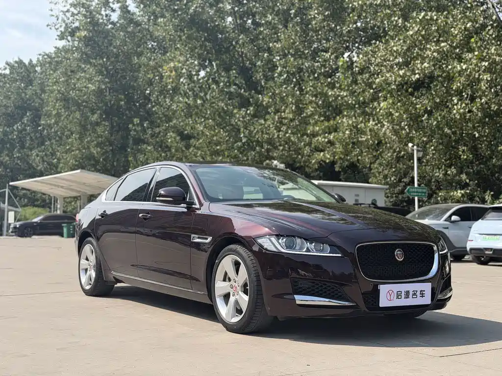 Jaguar XFL — фотографии объявления, Фото 15