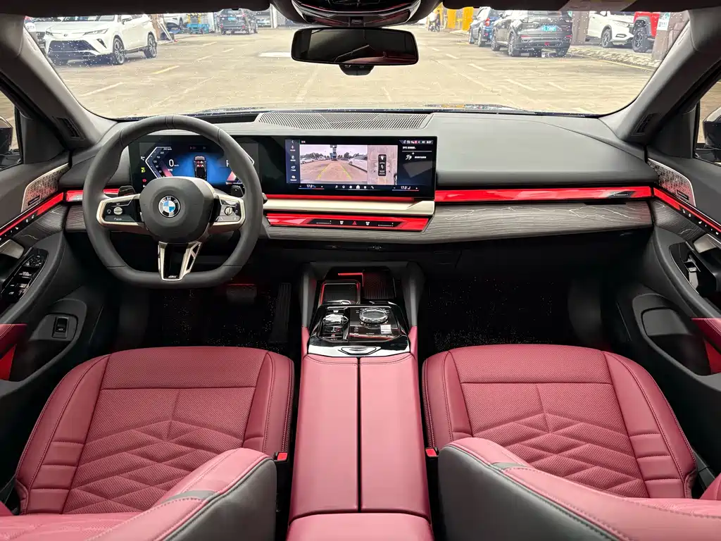 BMW 5 Series — миниатюра 10