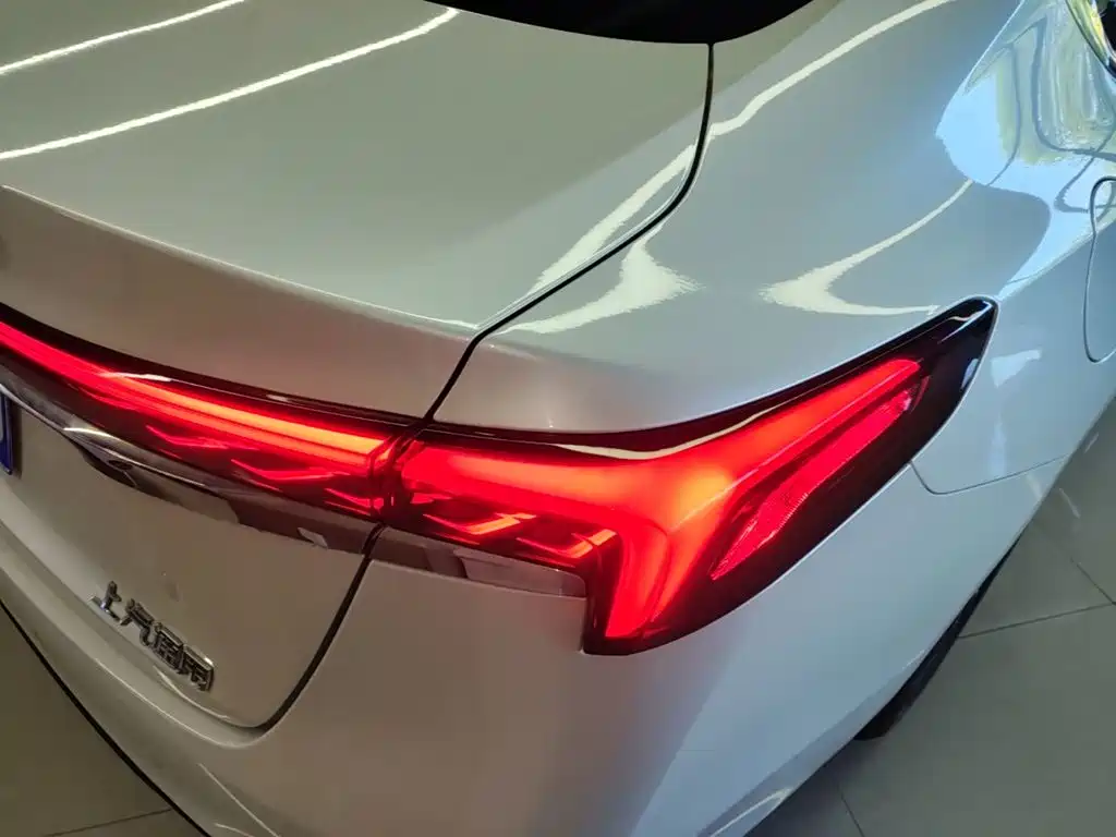 Buick LaCrosse — миниатюра 8