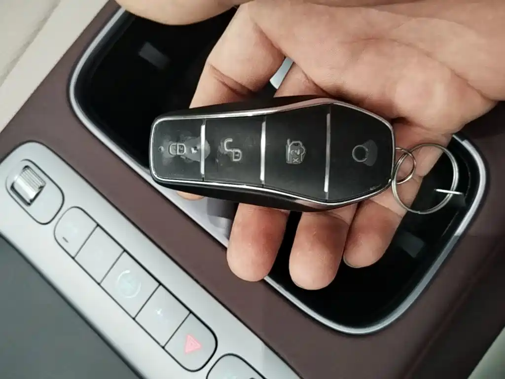 BYD Seal 07 DM-i — миниатюра 9