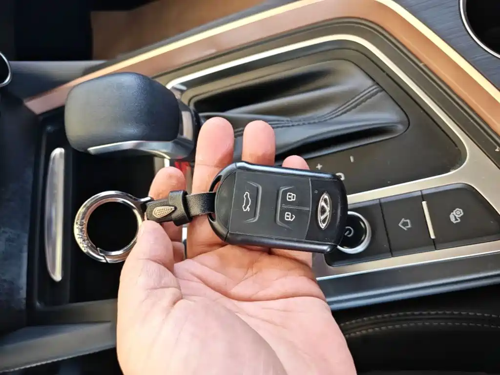 Chery Arrizo 5 PLUS — миниатюра 9