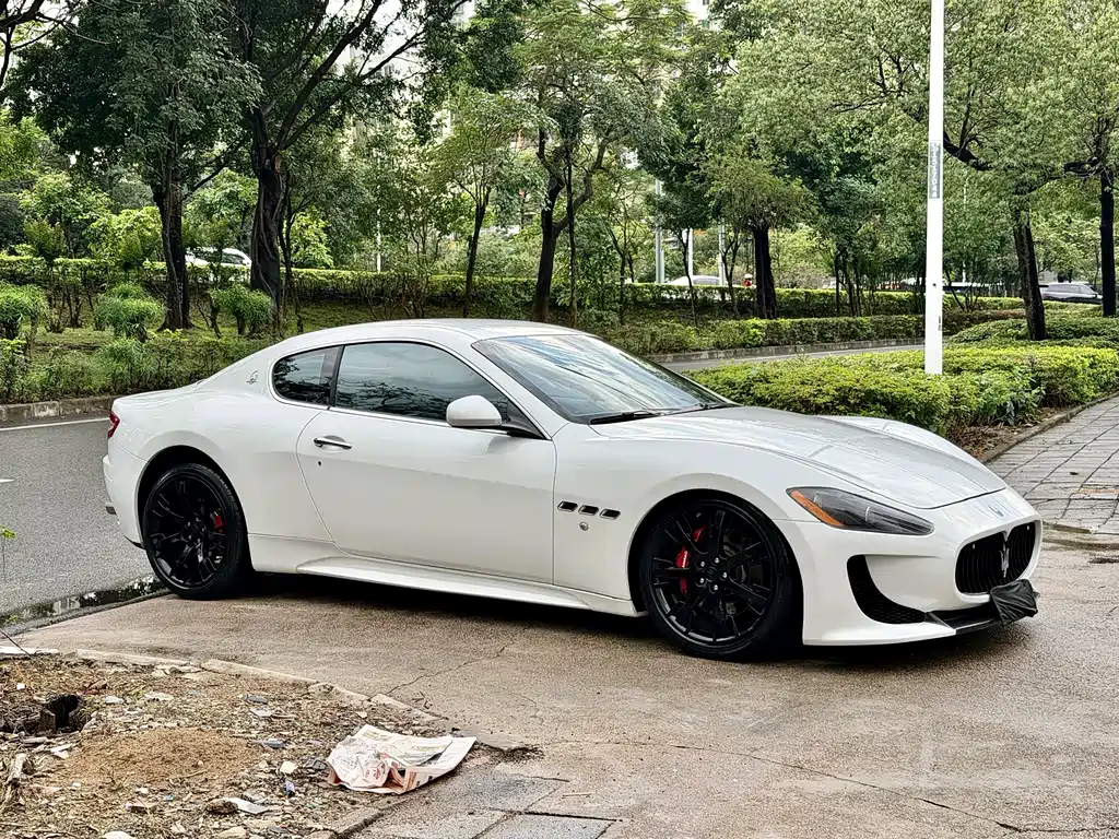 Maserati GranTurismo 2009 4.7L Sport Automatic