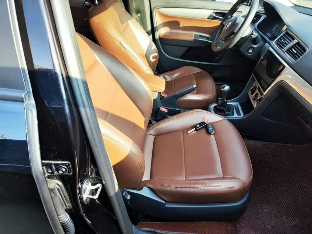 Volkswagen Lavida — миниатюра 25
