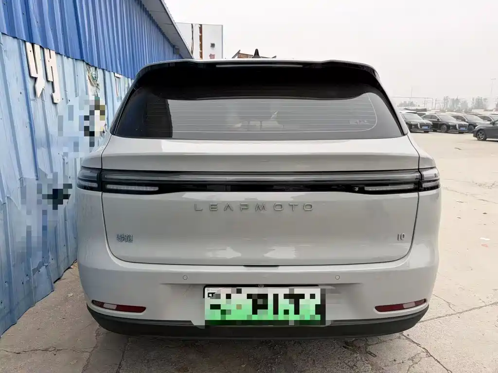 Leapmotor Leapmotor C10 — миниатюра 11