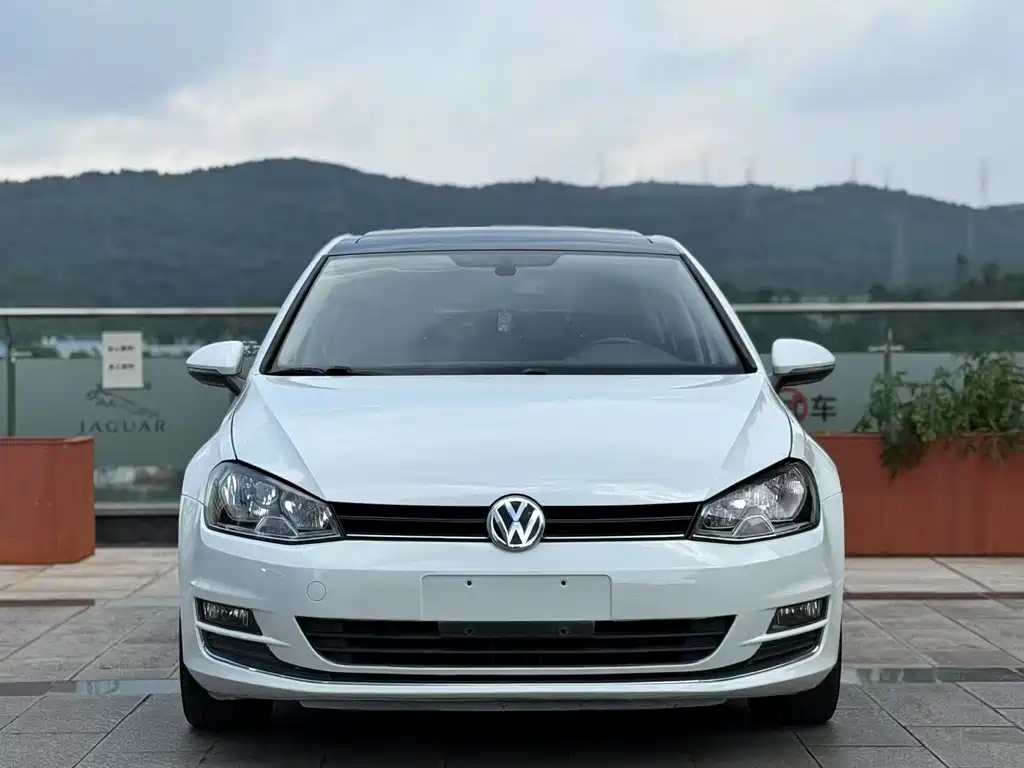 Volkswagen Golf — миниатюра 2