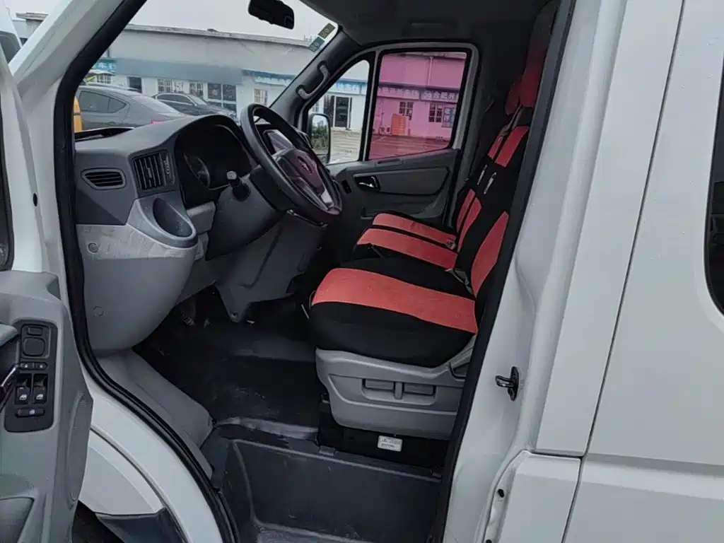 Foton Tuyano — миниатюра 15