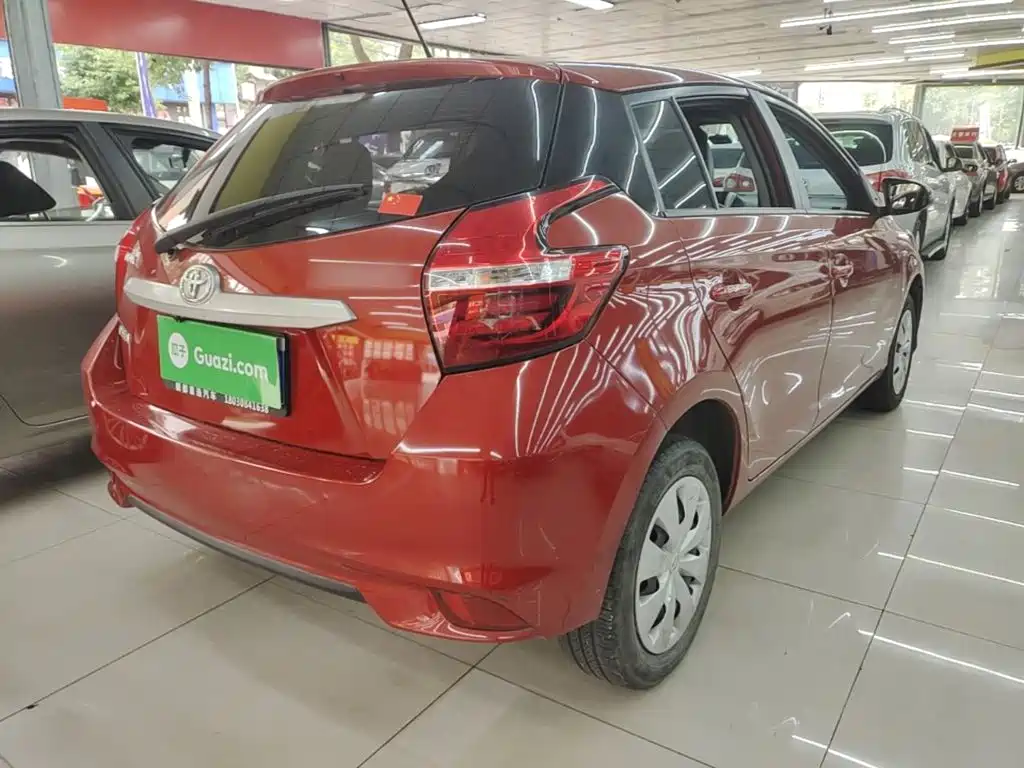 Toyota Yaris L — миниатюра 7