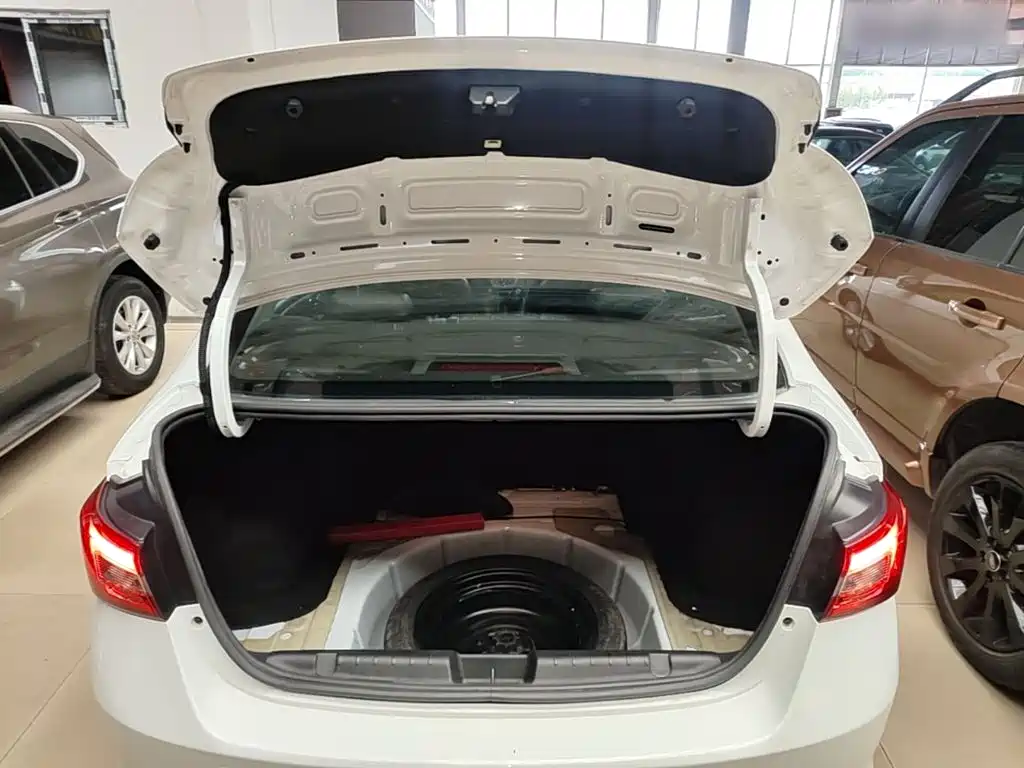Chery Arrizo 5 — миниатюра 19