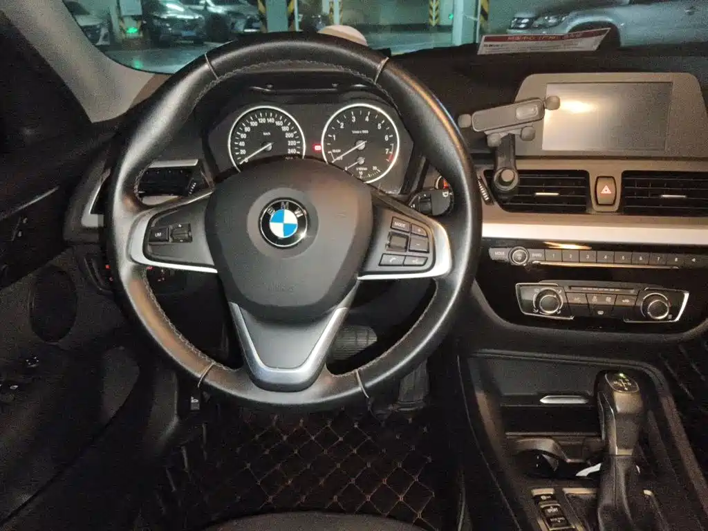 BMW 1 Series — миниатюра 6