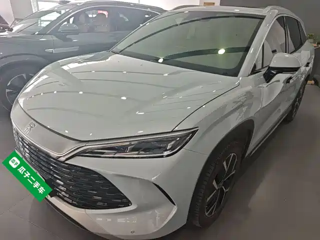 2025 BYD Song EV