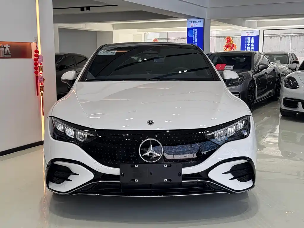 Mercedes-Benz EQE 2025 500 4MATIC