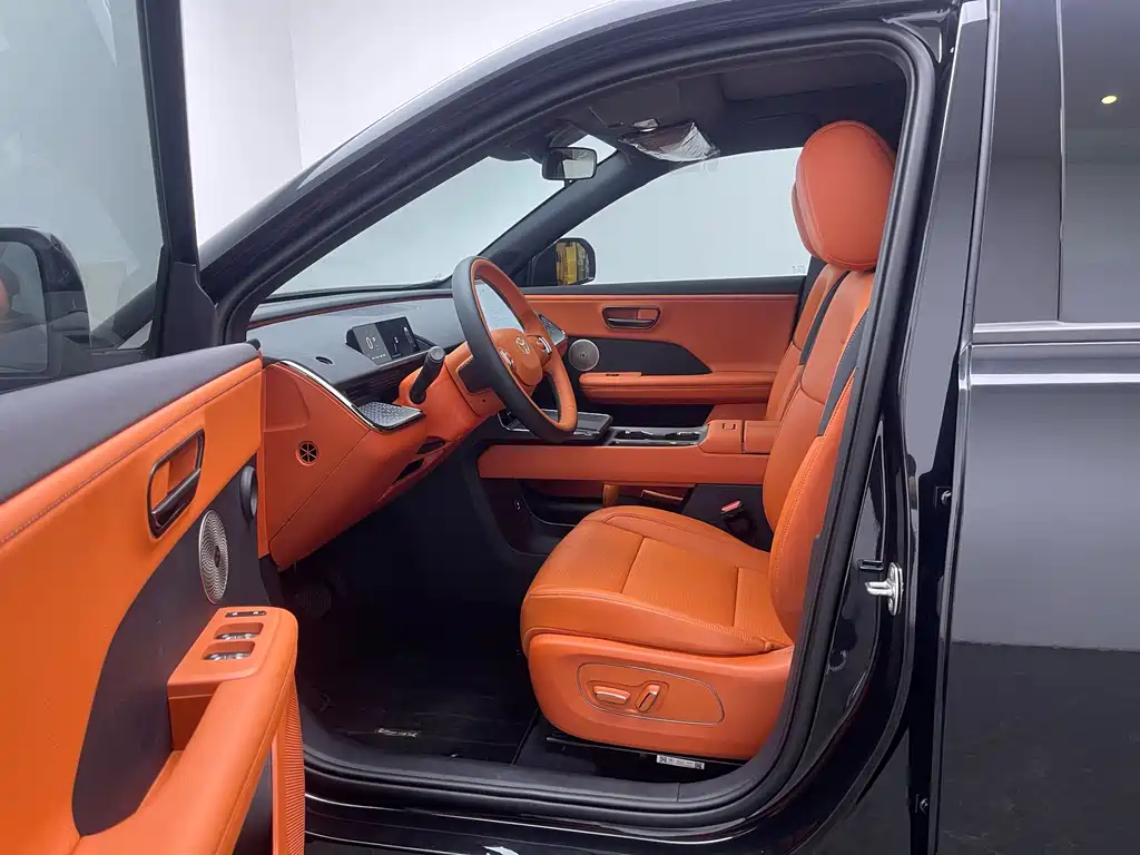 Toyota bZ3X — миниатюра 13