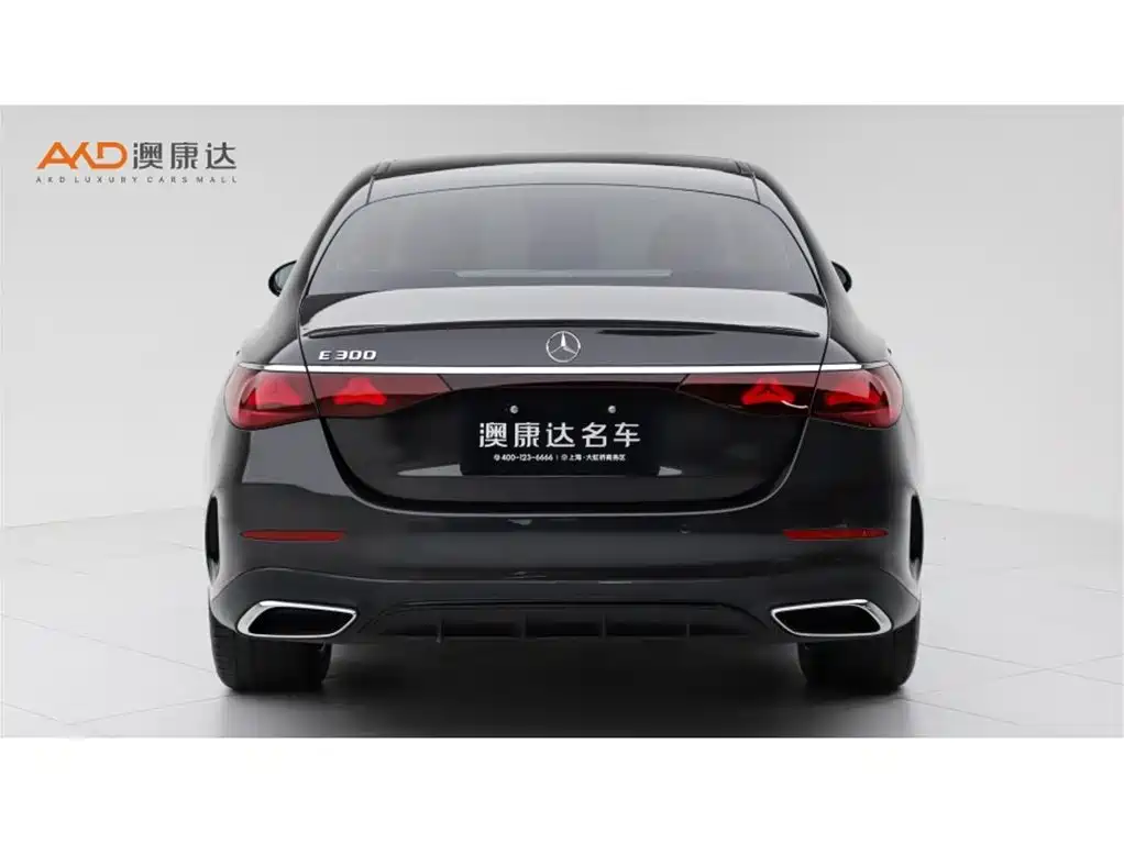 Mercedes-Benz E-Class (Import) — миниатюра 4