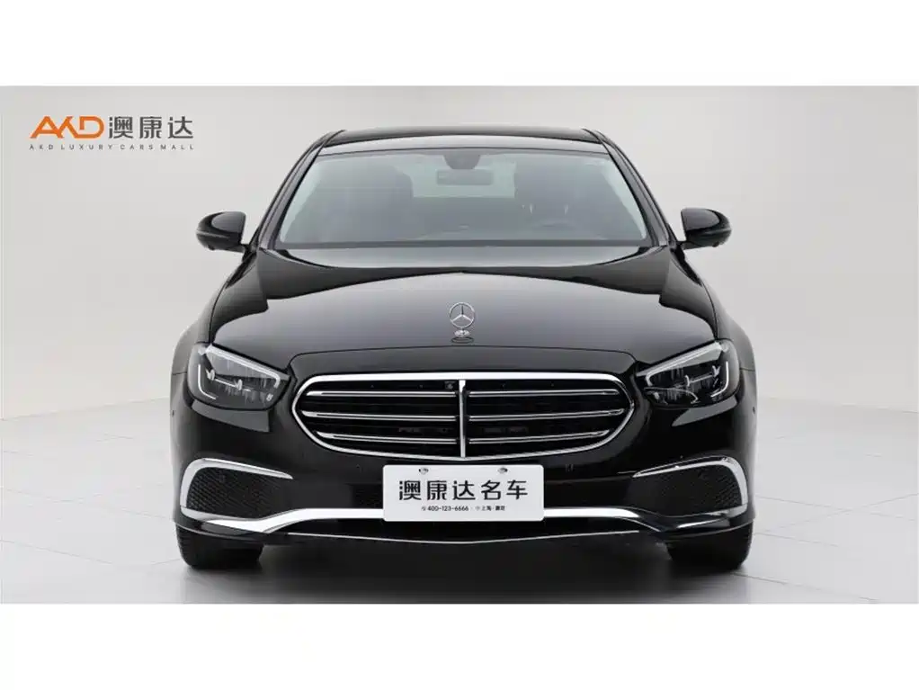 Mercedes-Benz E-Class — миниатюра 2