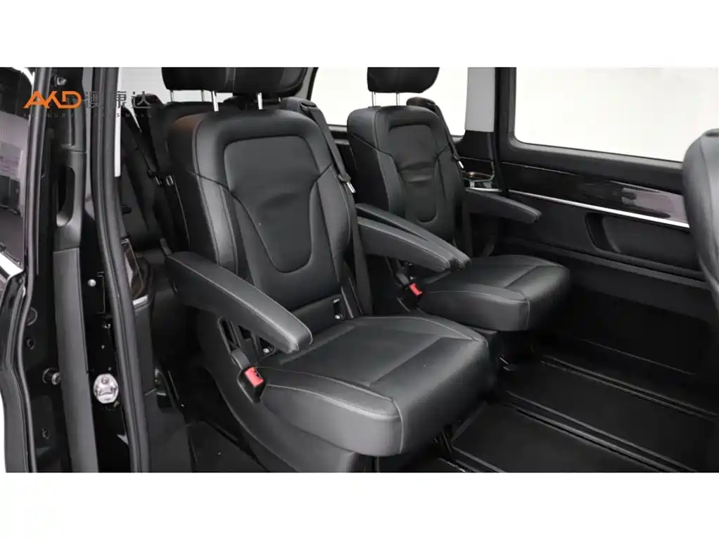 Mercedes-Benz V-Class — миниатюра 8