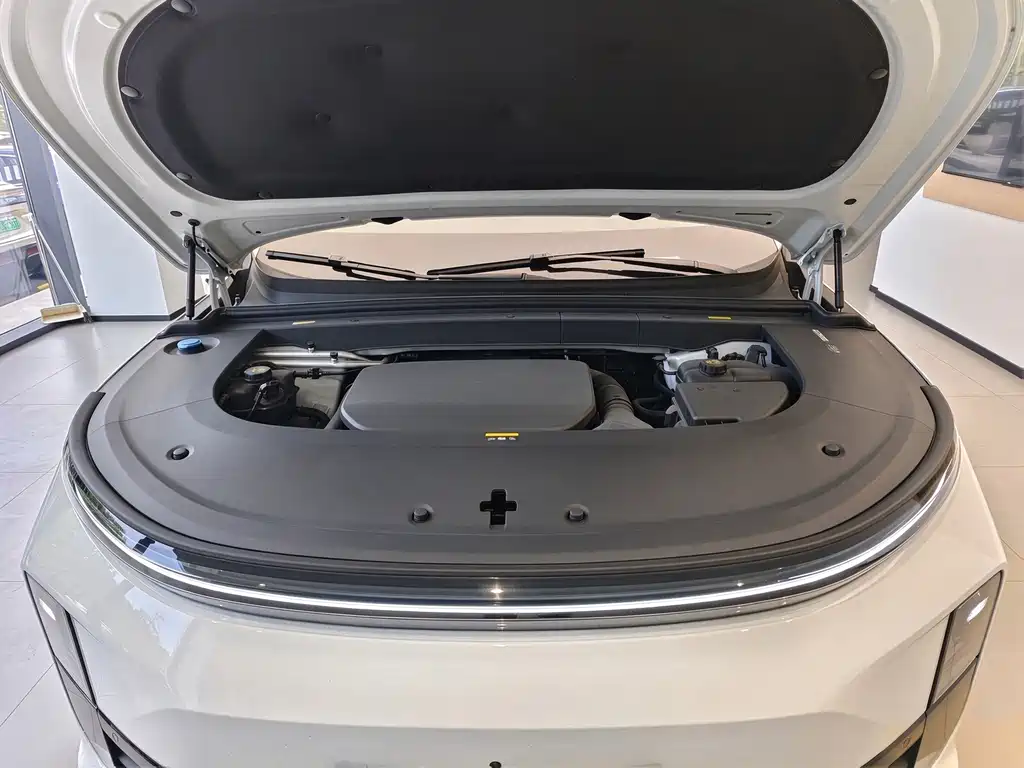 Li Auto Li L6 — миниатюра 5