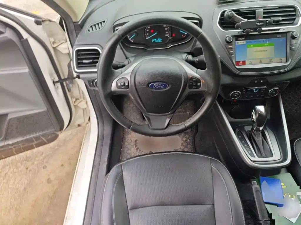 Ford Escort — миниатюра 6