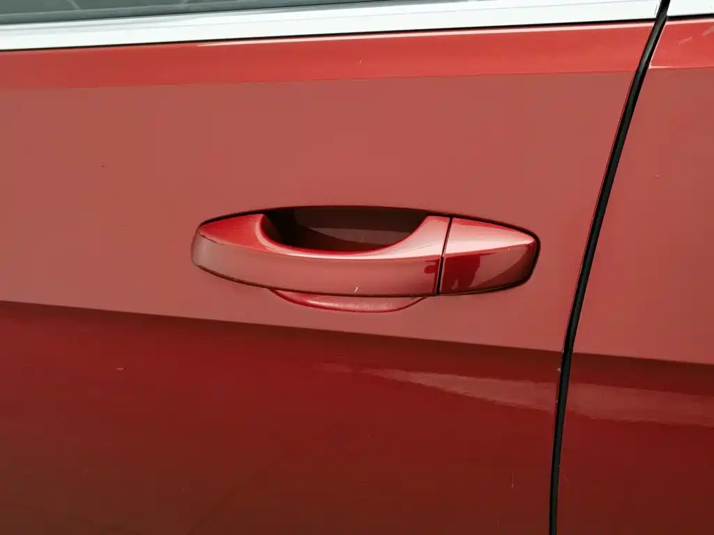 Volkswagen Golf — миниатюра 18