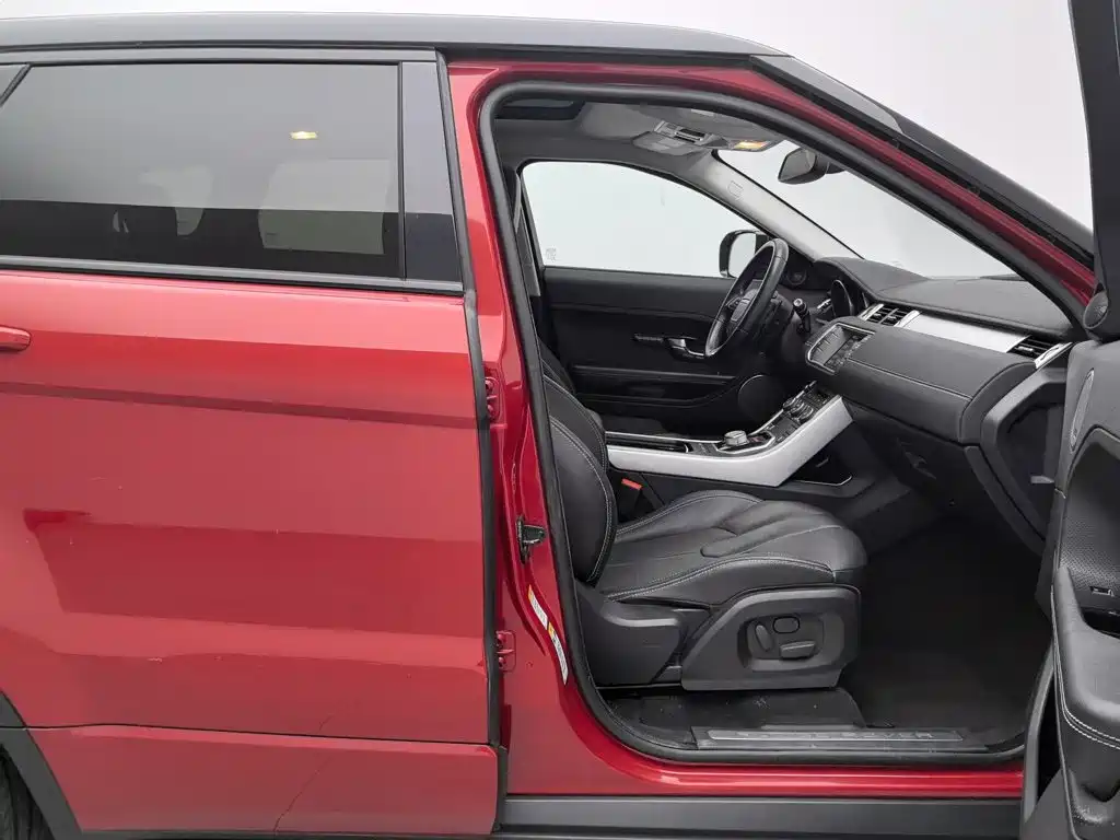 Land Rover Evoque (Import) — миниатюра 23