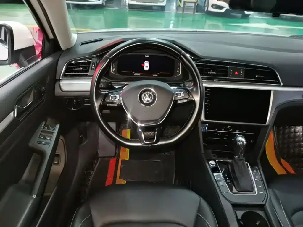 Volkswagen Lamando — миниатюра 11