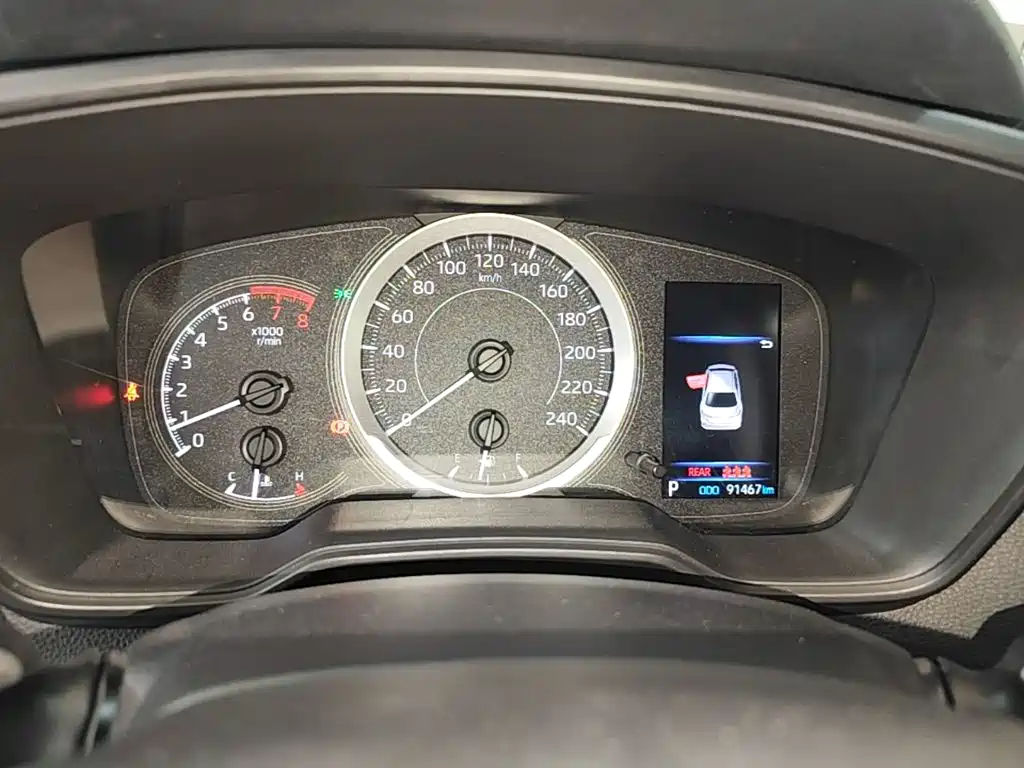 Toyota Corolla — миниатюра 12