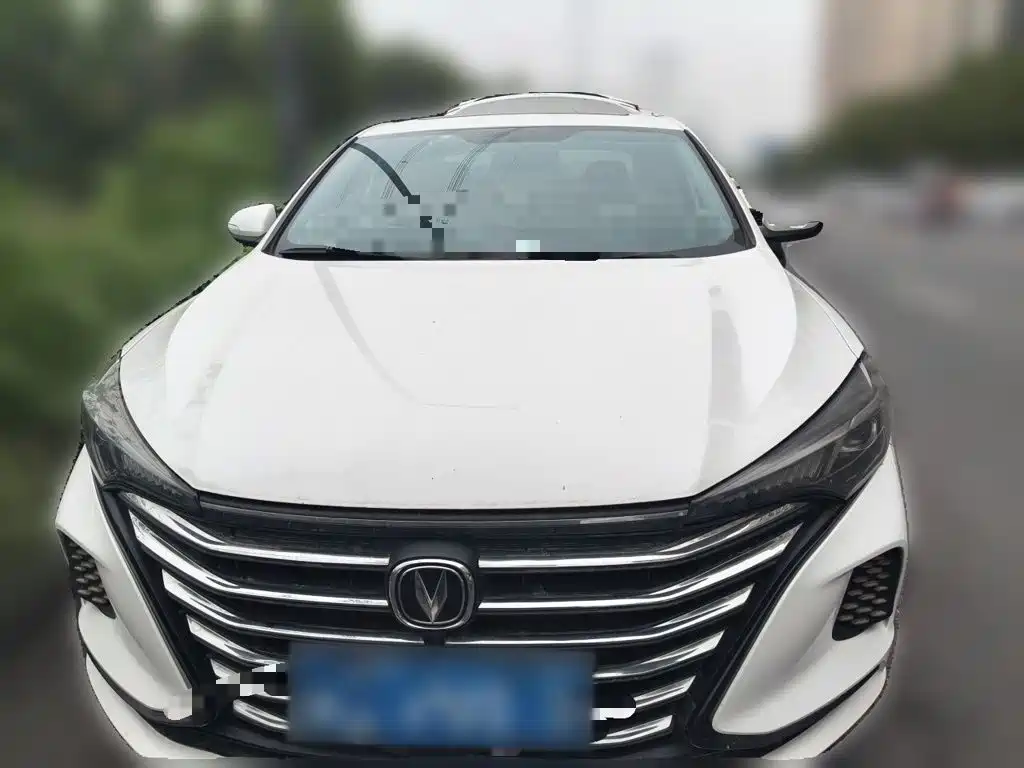 Changan Eado — миниатюра 2