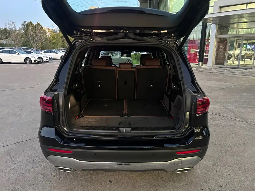 Mercedes-Benz GLB — миниатюра 5