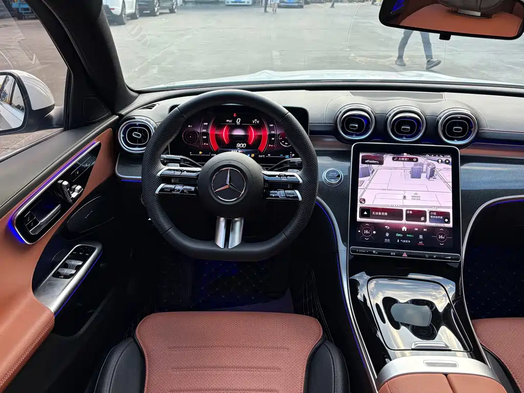 Mercedes-Benz C-Class — миниатюра 7