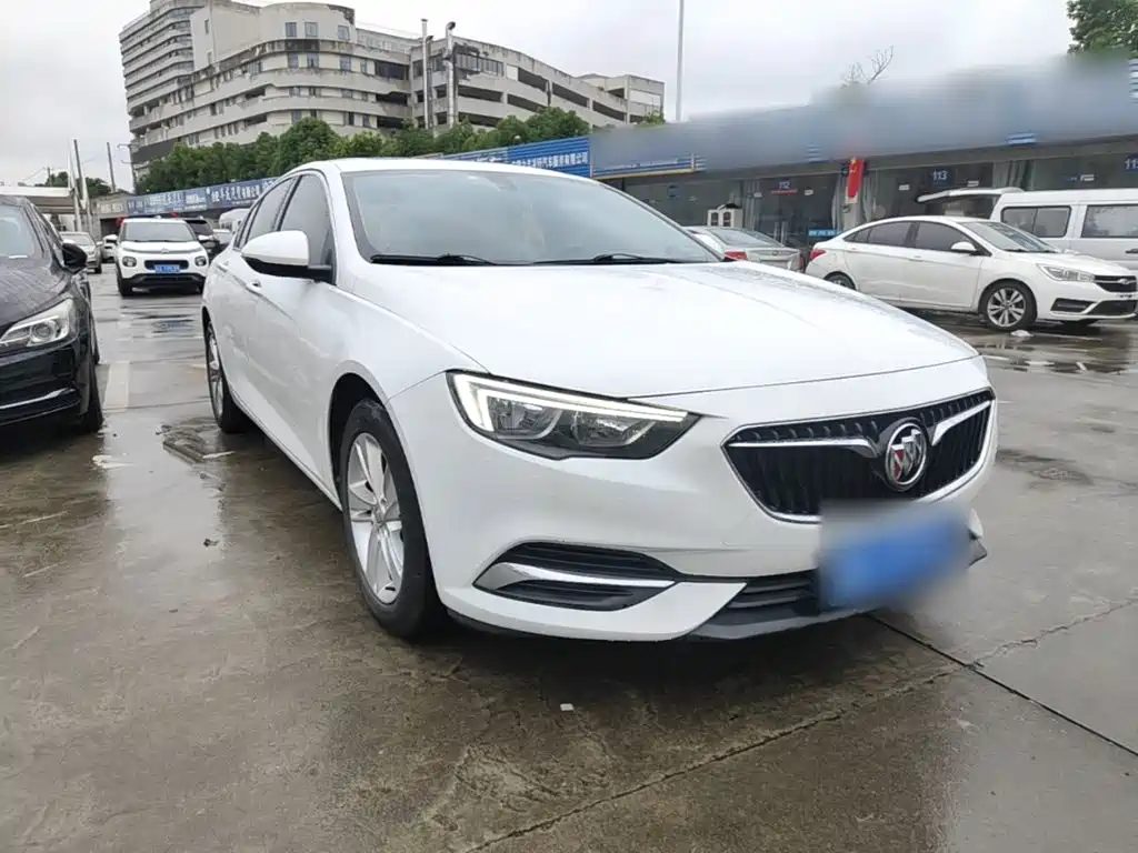 Buick Regal — миниатюра 4