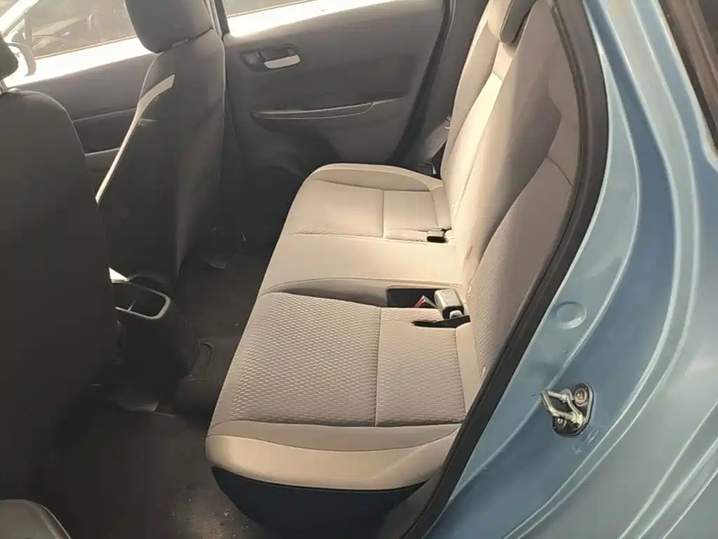 Honda Fit — миниатюра 17