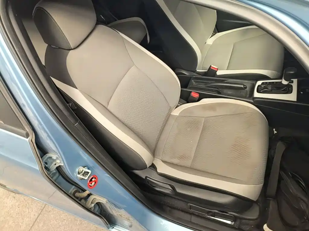 Honda Fit — миниатюра 25